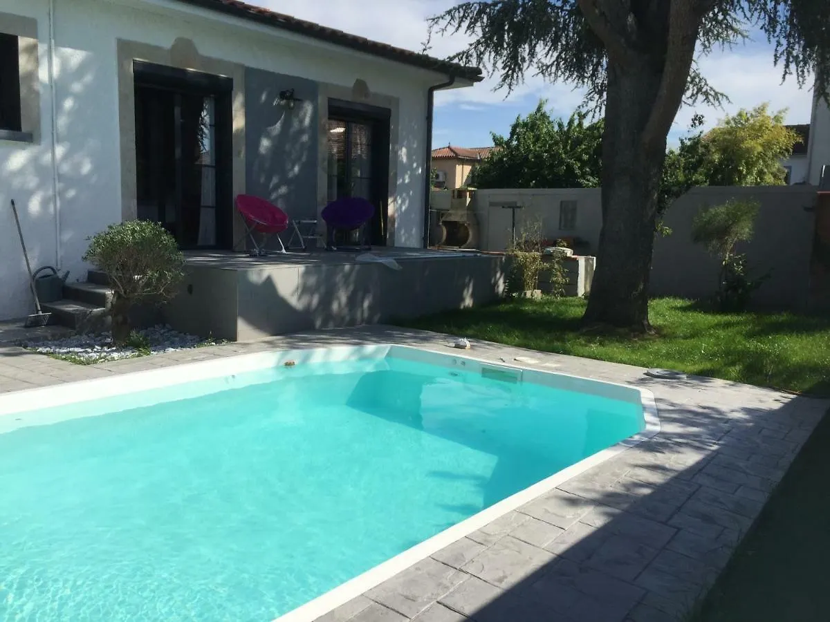 Homestay Cugnaux Toulouse Metropole Ouest Chambre Privee De Luxe - Sdb Wc Privee Terrasse Piscine Aqua Bike France